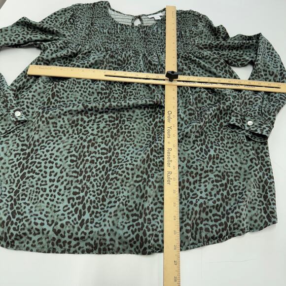 J.Jill Top Womens Small Green Leopard Smocked Shift Blouse Tunic - Picture 4 of 5
